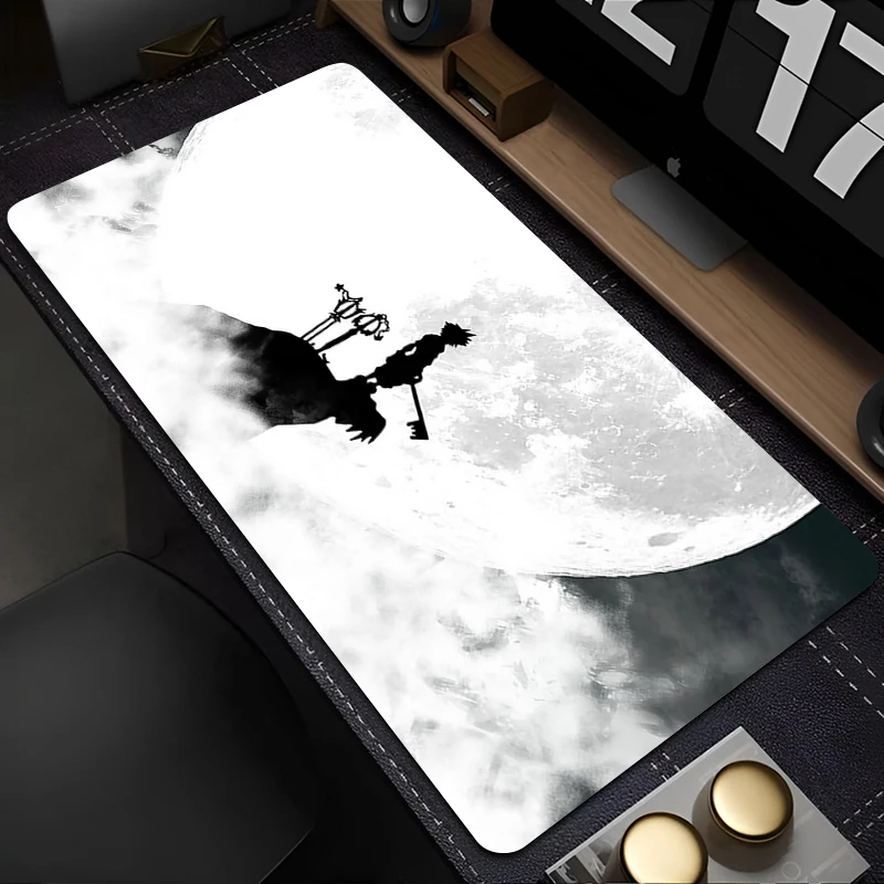 أبيض وأسود أنيمي سطح المكتب حص - مراجعة Pc Gaming White وسعره