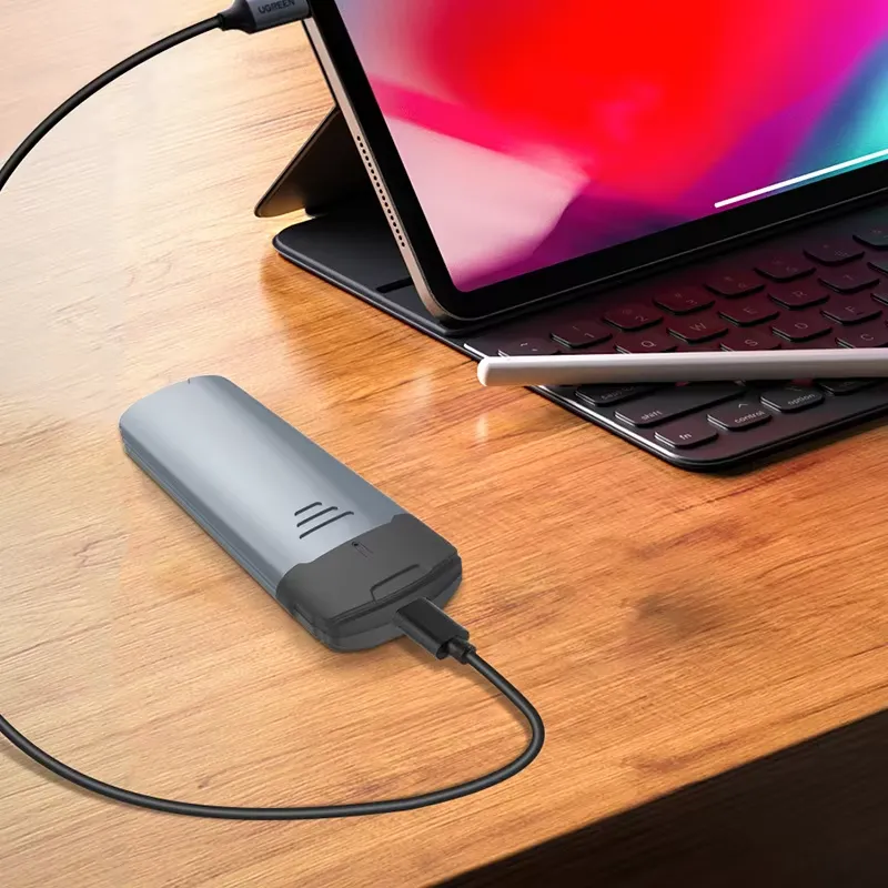 علبة M2 NVMe SSD بسرعة 10 جيجا - مراجعة Pc Gaming Portable وسعره